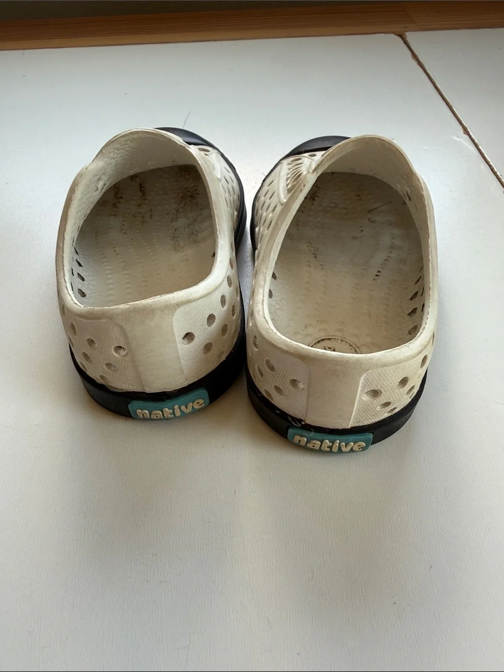 Native lightweight slip